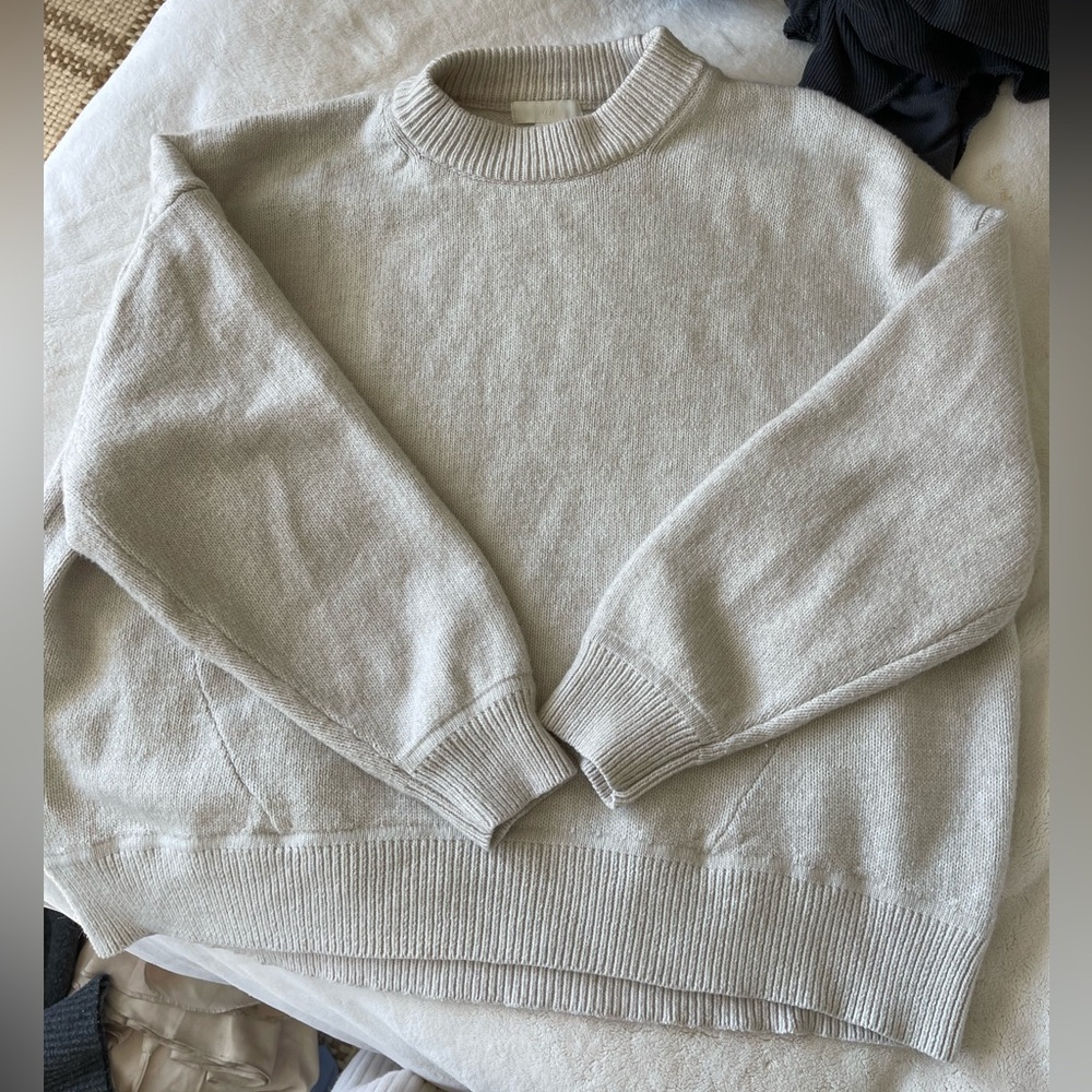 H&M sweater